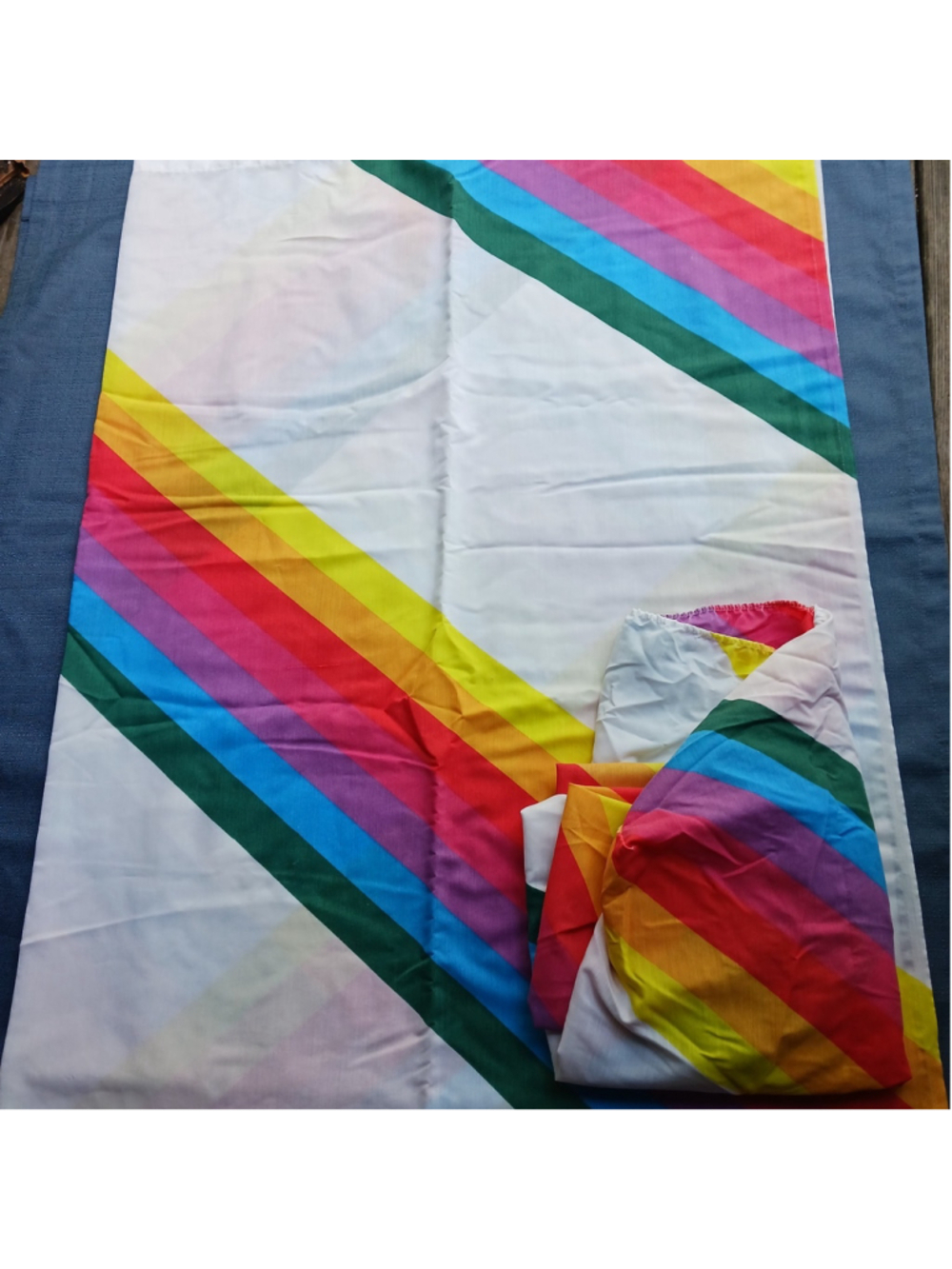 VTG 1970s Rainbow Twin Sheet Set Stranger Things MOD Bold Colors Retro